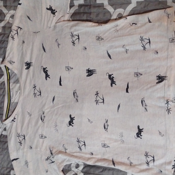 Cactusman Ricky Singh beach print shirt (3 for $20item) - Picture 1 of 4